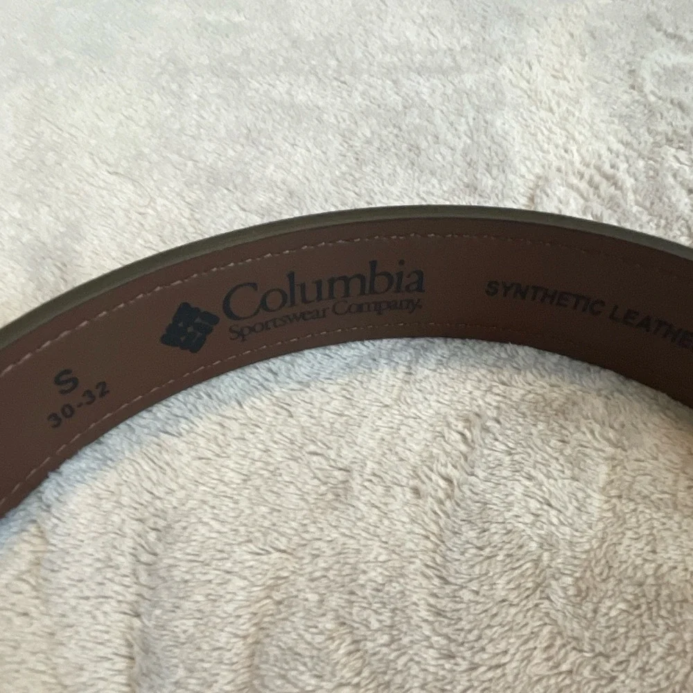 Columbia Men's Brown Dress Belt 30-32 Solid 1.5in Adjustable Logo Buckle